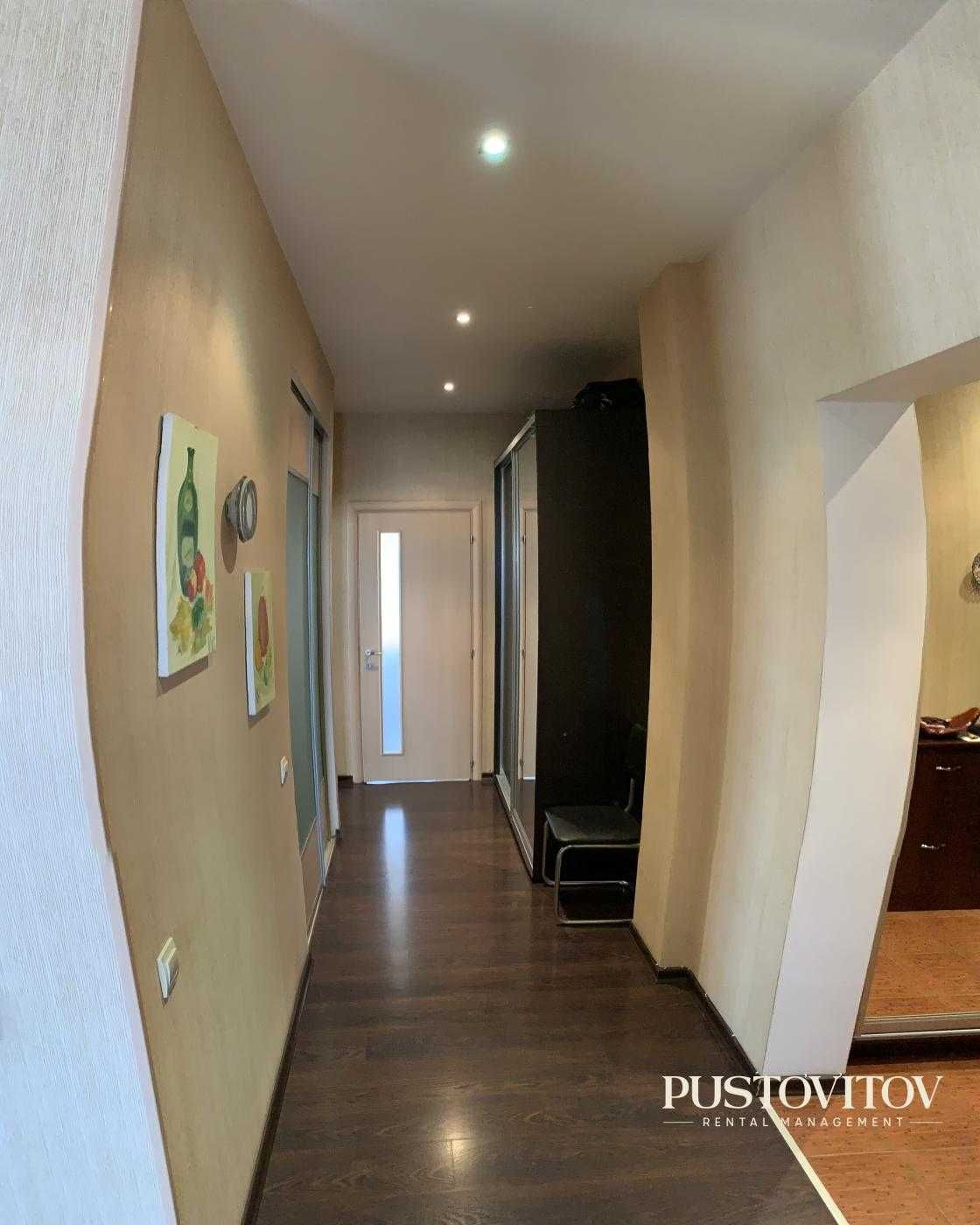 Spacious City Center Apartment near Privoz Market