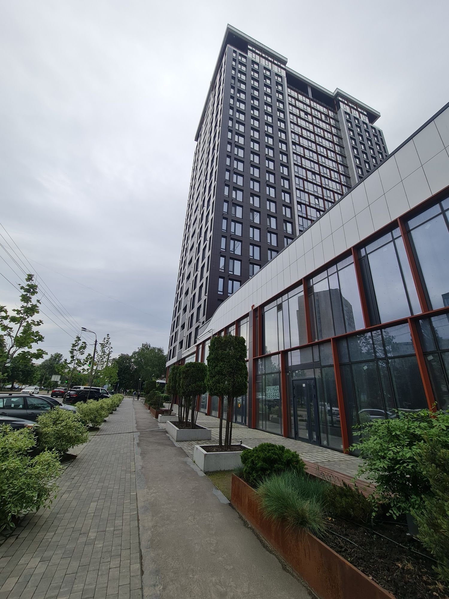 Spacious 50 sq.m Designer Apartment in Shevchenkivskyi District, Kyiv