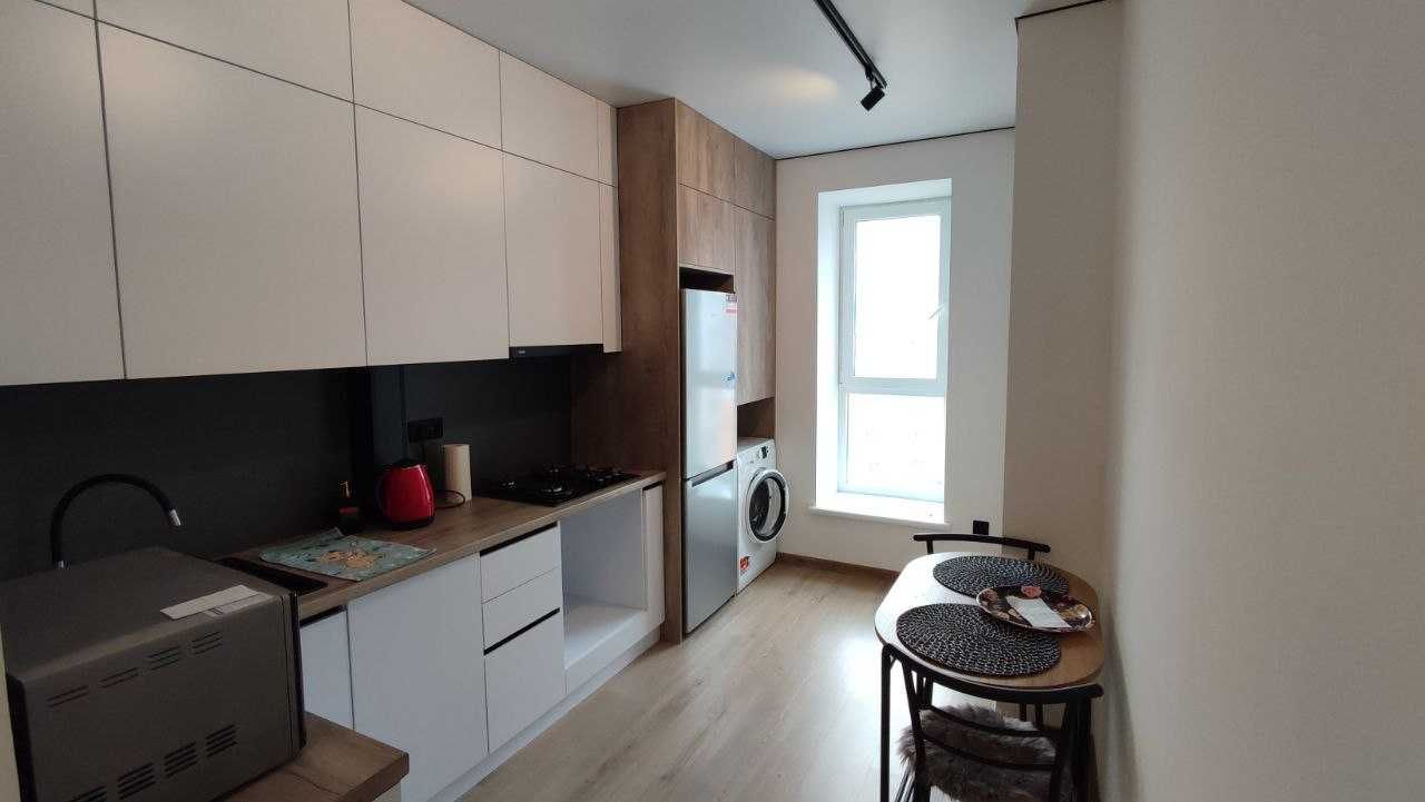 Cozy Furnished Apartment with Modern Design in Квартал Галицький Complex
