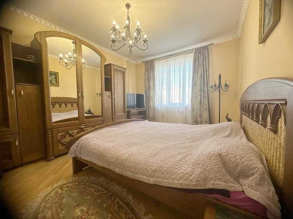 Spacious 2-Bedroom Apartment with Terrace in Lviv