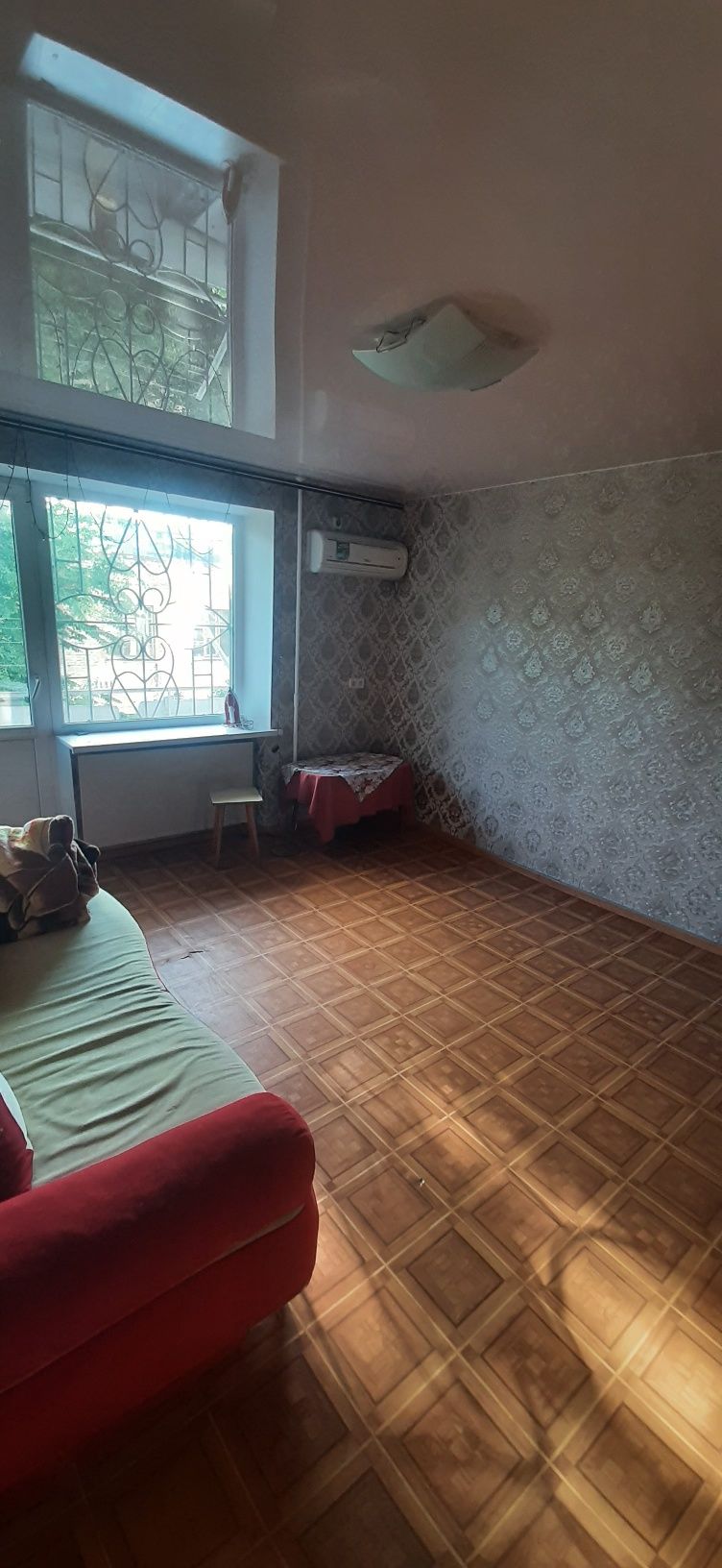 3-Room Czech-Style Apartment near Komfi, Partially Furnished