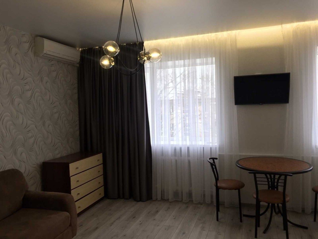 One-room studio apartment with euro renovation