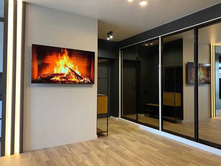Modern Apartment with Lake View in Lipky Residential Complex