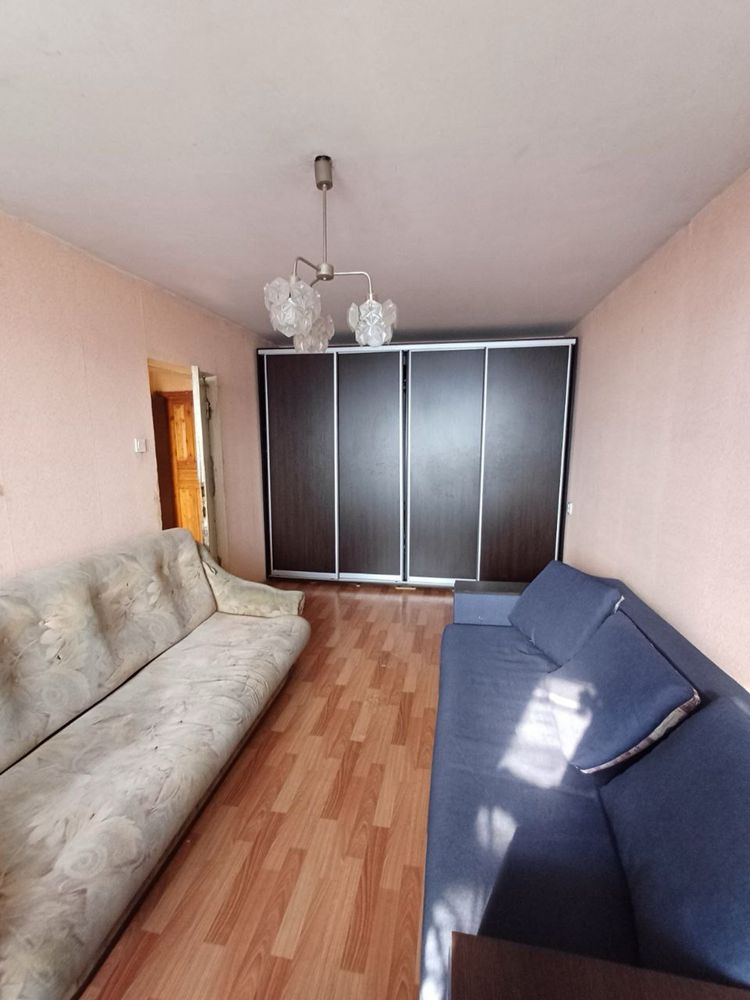 Renovated One-Bedroom Apartment with City View