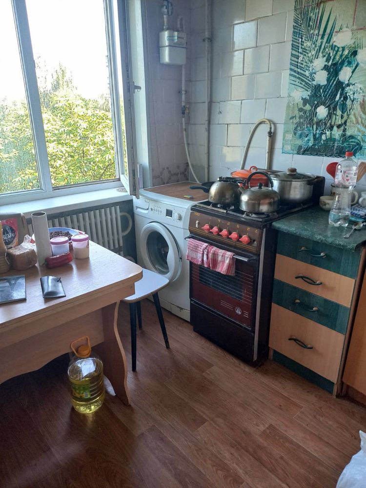 Furnished 2-Room Apartment with Appliances and Internet