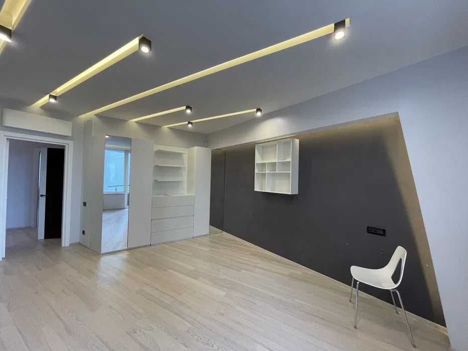 Modern Sea View Apartment in White Sail Complex