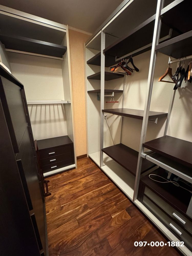 Spacious 2-Bedroom Apartment Near Odessa Sea, Designer Renovation