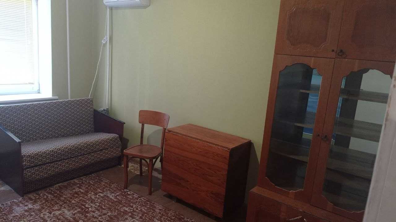 Spacious 1-Bedroom Apartment in Cherkasy, Sumgait Street