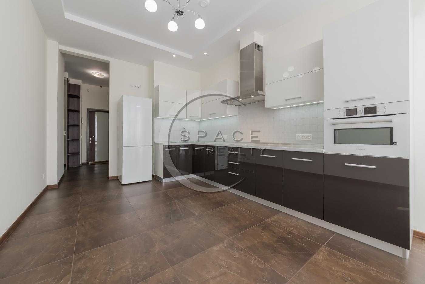 Two-bedroom apartment in Novopecherski Lipky residential complex