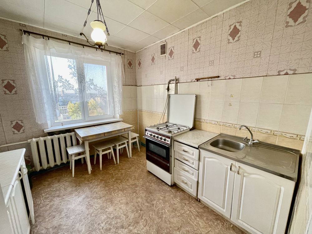 Spacious 3-Bedroom Apartment with City View