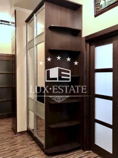 Spacious 2-room apartment in Atoll Complex near Kholodna Hora Metro