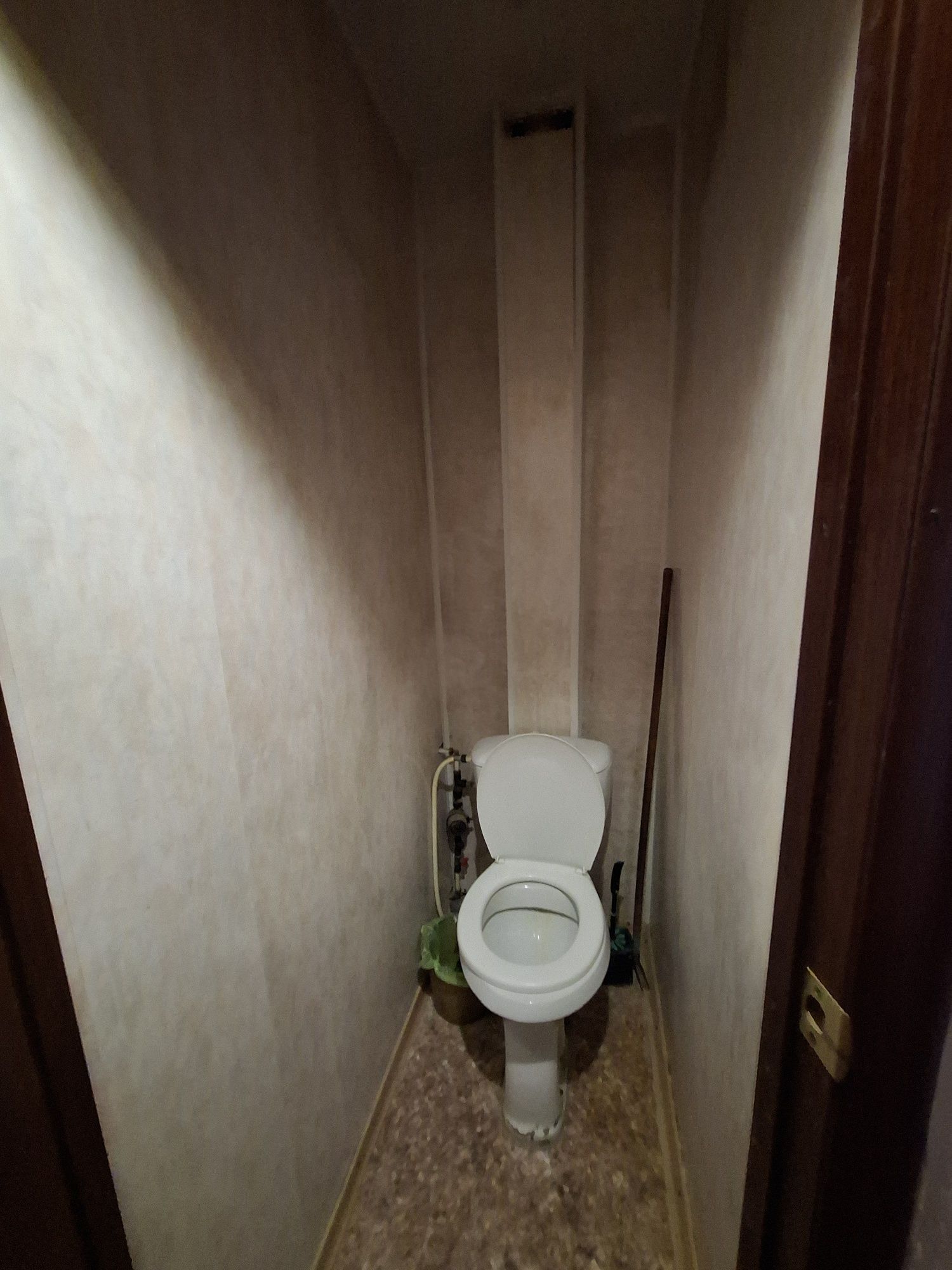 2-room apartment on O. Vishni Street, Damansky area