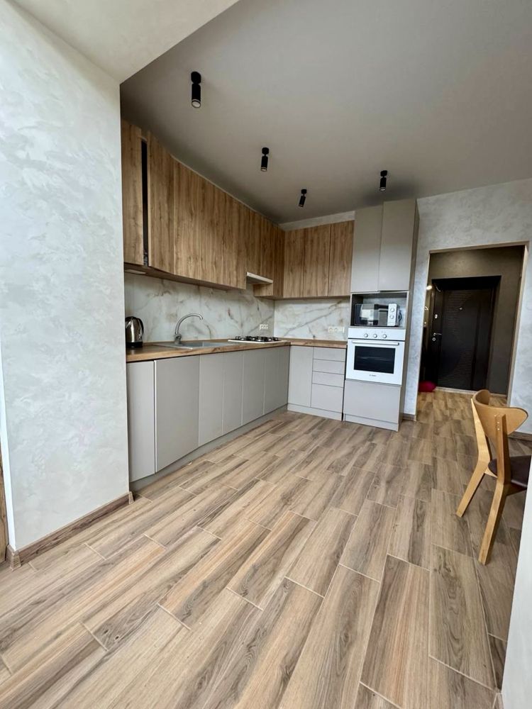 1-Bedroom Apartment in Central Ivano-Frankivsk with Modern Amenities