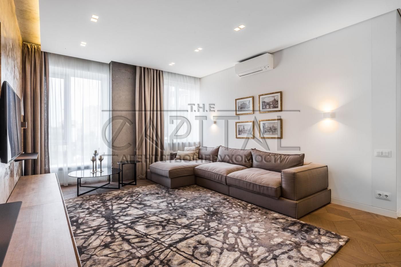 Spacious 3-bedroom apartment in Prestige Hall residential complex
