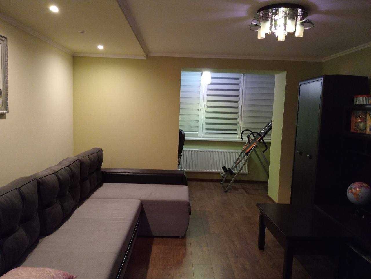 Spacious 3-Room Apartment in Quiet, Green Neighborhood