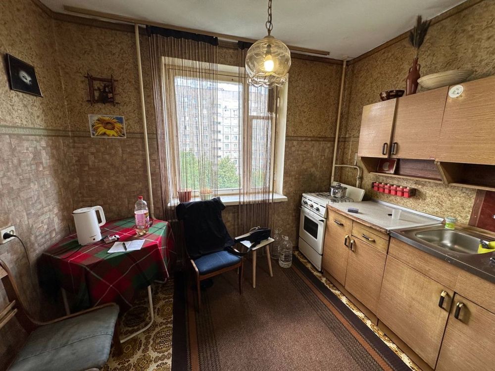 Furnished One Bedroom Apartment with Retro Design