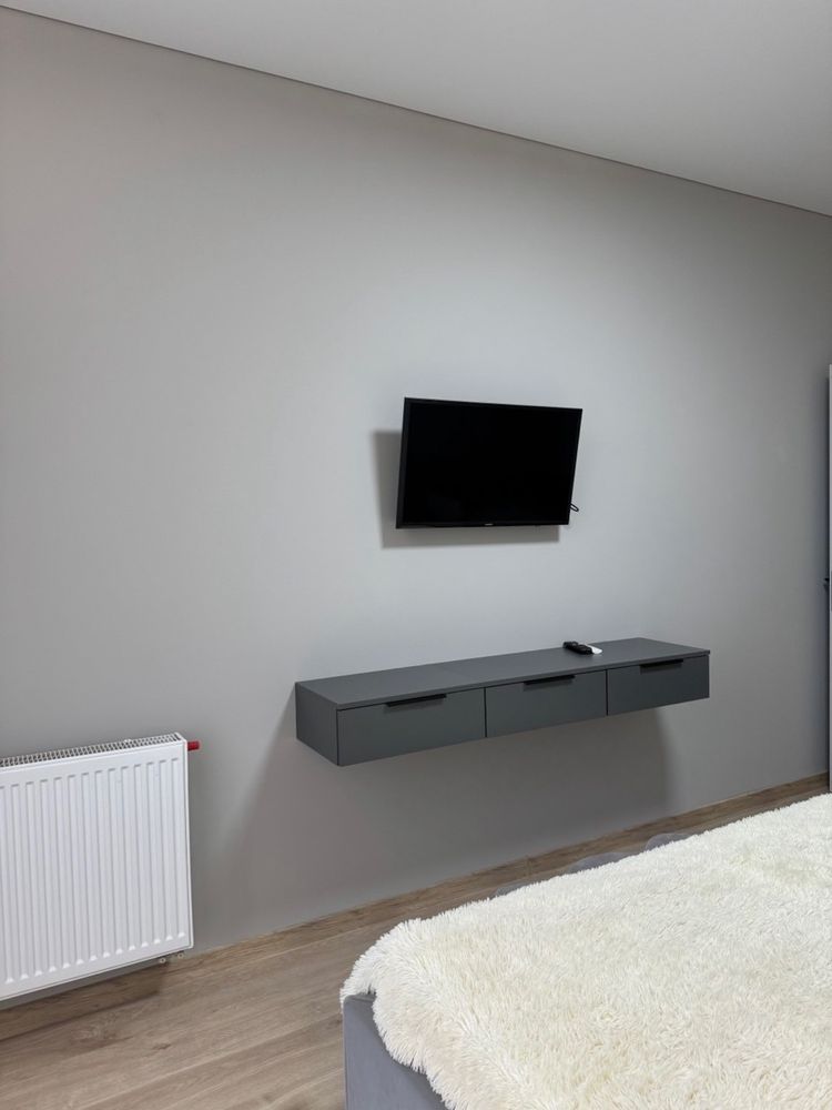 Stylish 1.5-Room Apartment in Crystal Business-Class Residential Complex