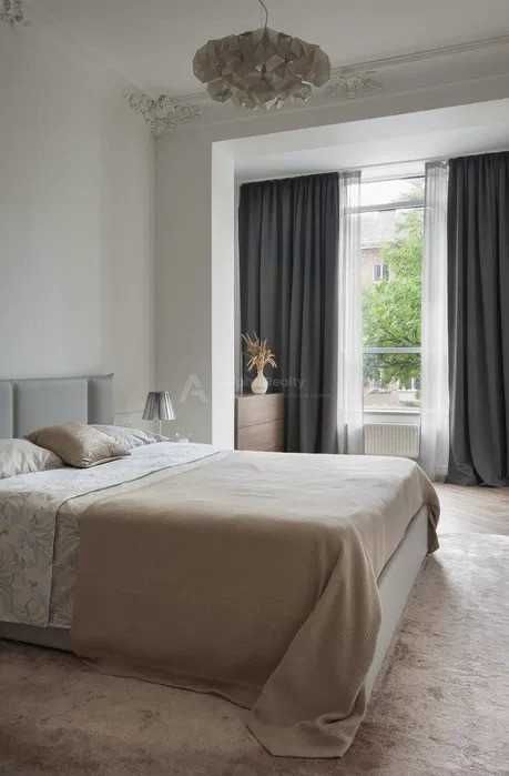 Stylish Business-Class Apartment in City Center with Premium Design and Amenities