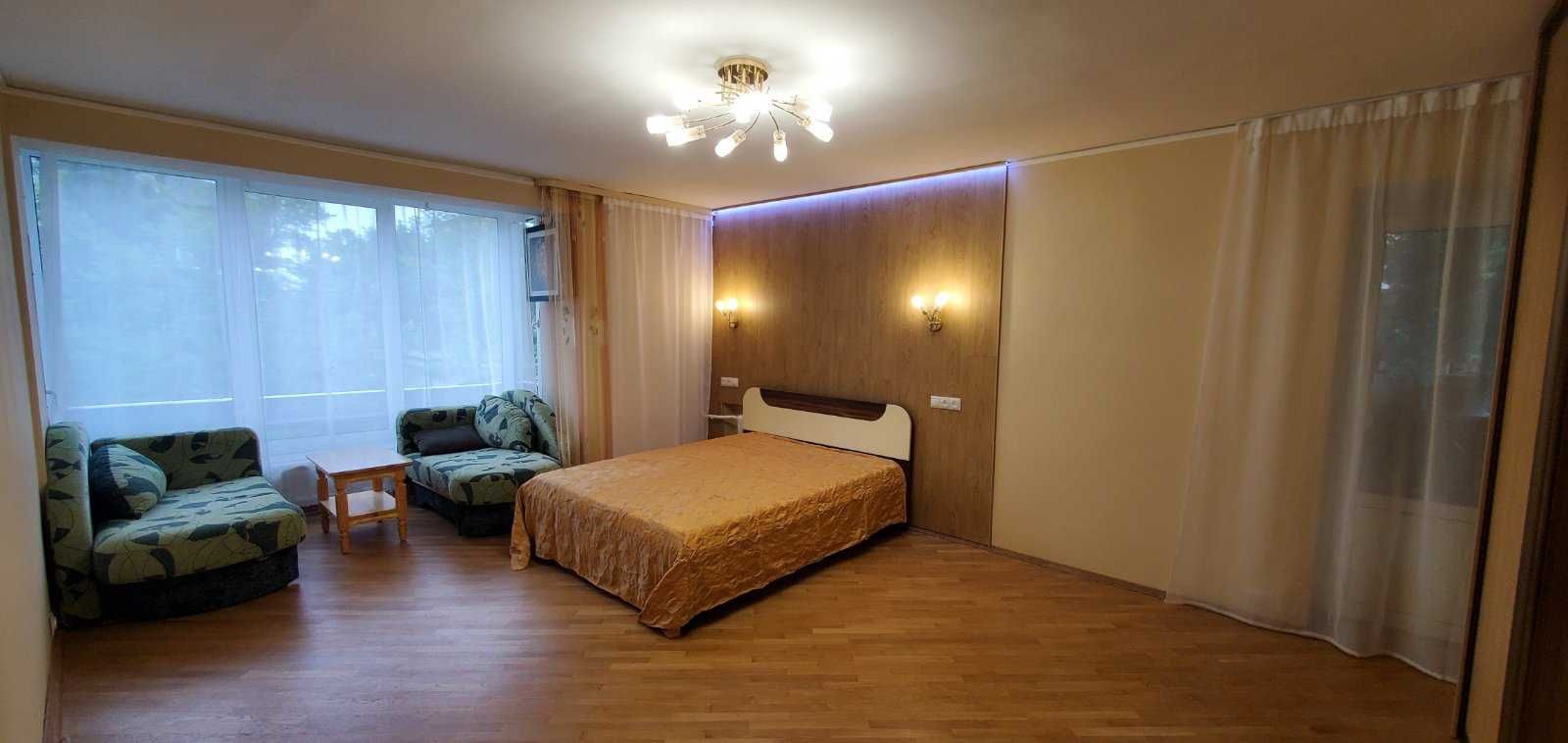 Spacious 1-Bedroom Apartment in Akademmistechko with Euro Renovation