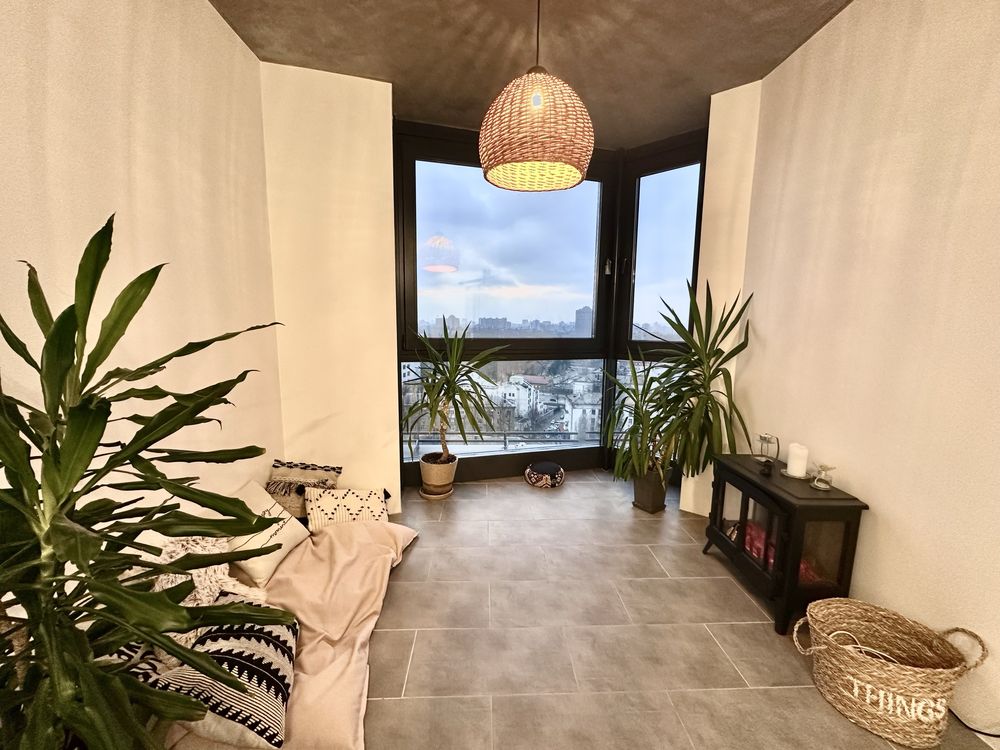 Stylish Loft-Style Business Class Apartment with Panoramic Views