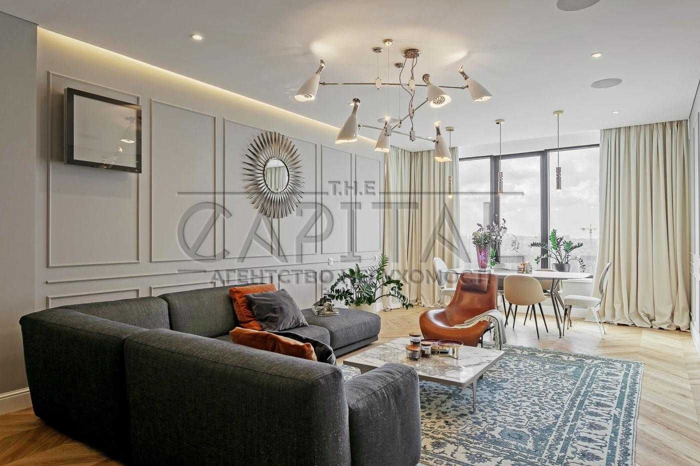 Spacious 3-bedroom apartment in Skyline residential complex