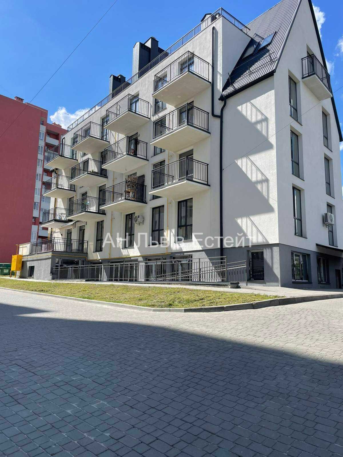 2-Room Apartment on Pid Holoskom Street, New Building, Club-Type Residential Complex