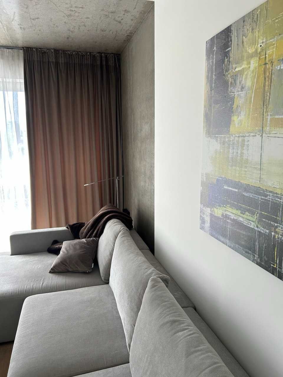 Modern 2-Room Apartment in Kyiv's Квартет Complex