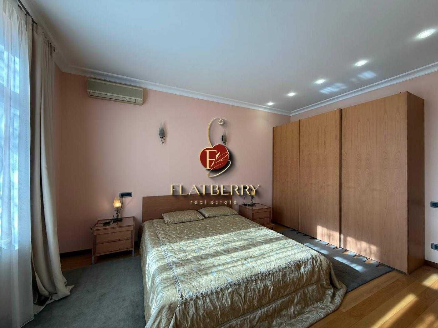3-Bedroom Apartment in Historic Kyiv Location