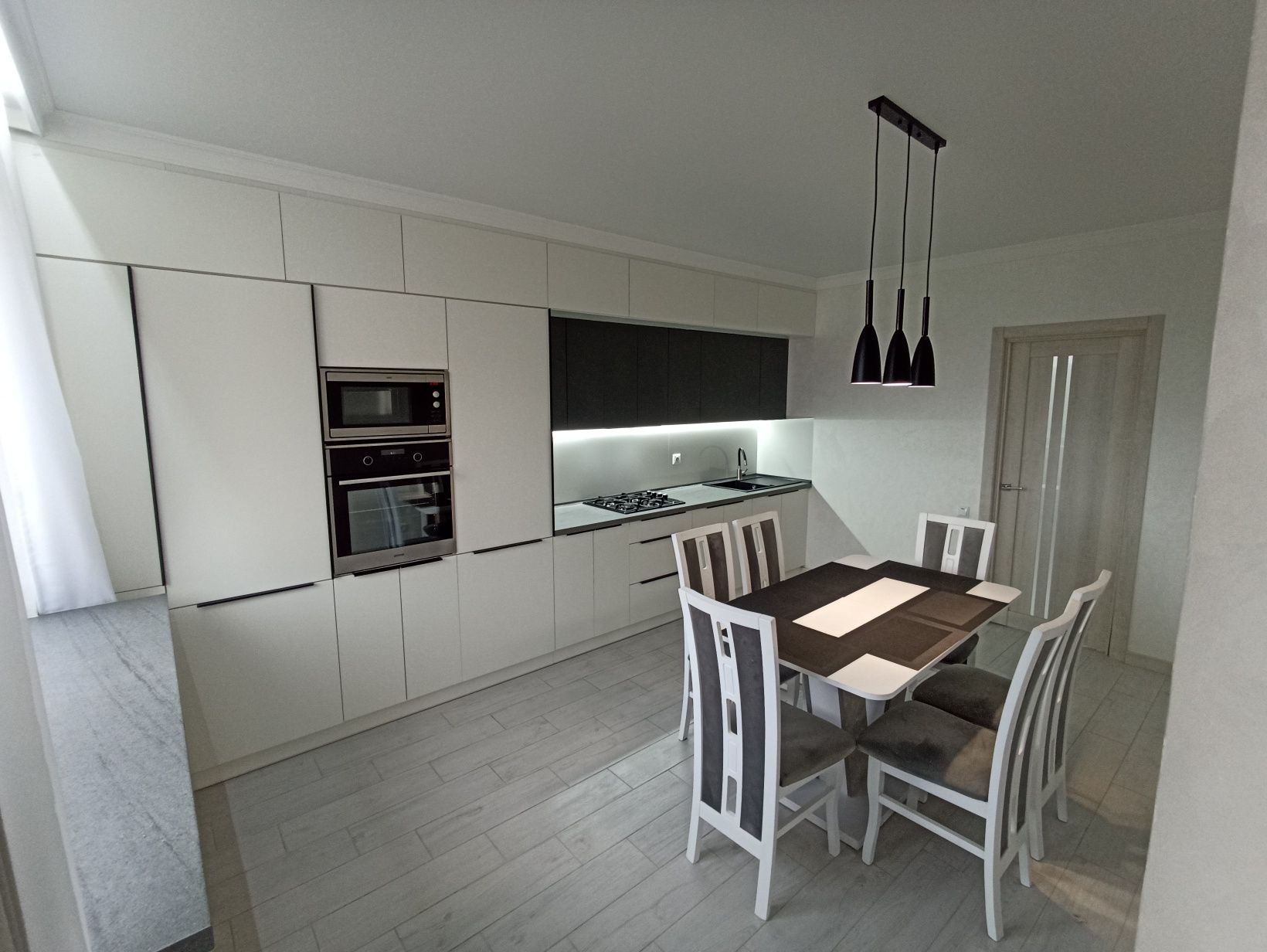 3-Room Apartment with Garage and Electric Vehicle Charging in New Building