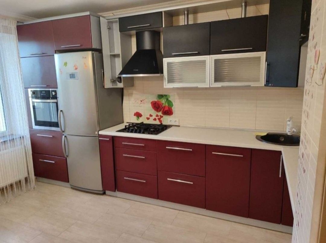 2-room apartment in Yuvileynyi district, fully furnished and equipped