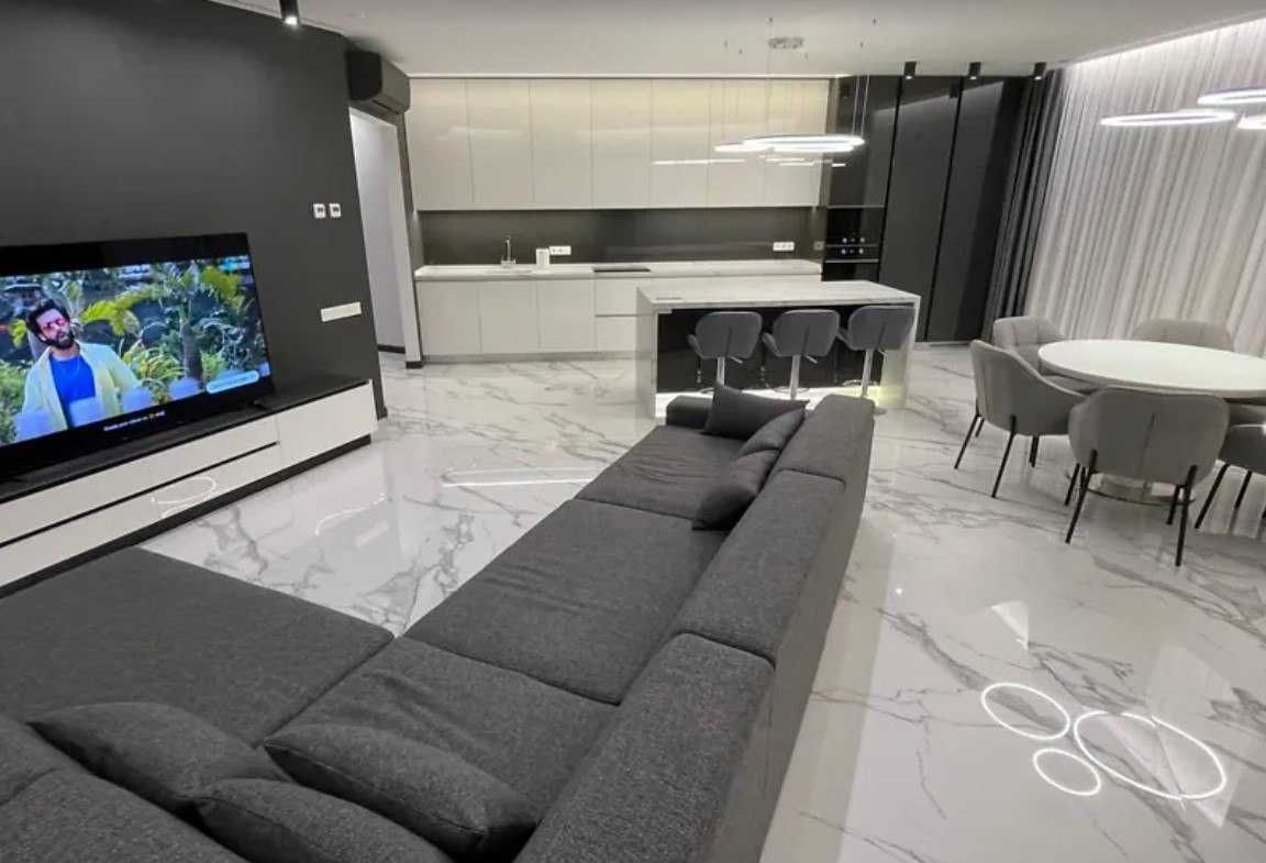 Designer Apartment in Panorama Residential Complex, Kyiv City Center