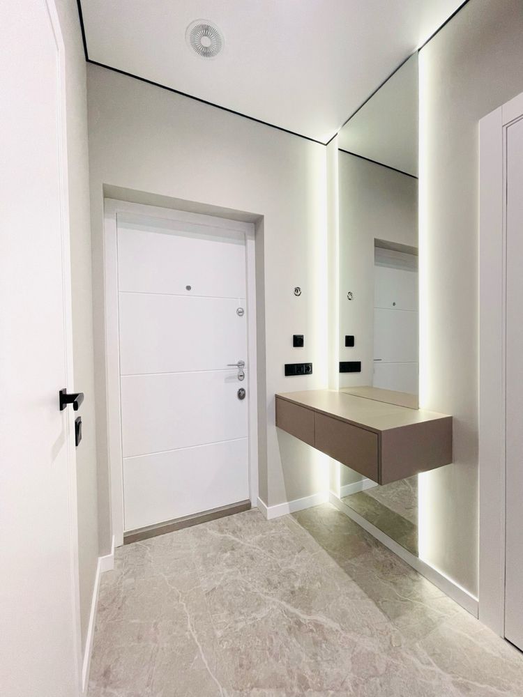 Designer Apartment in Novopecherska Vezha Complex, Pechersk District