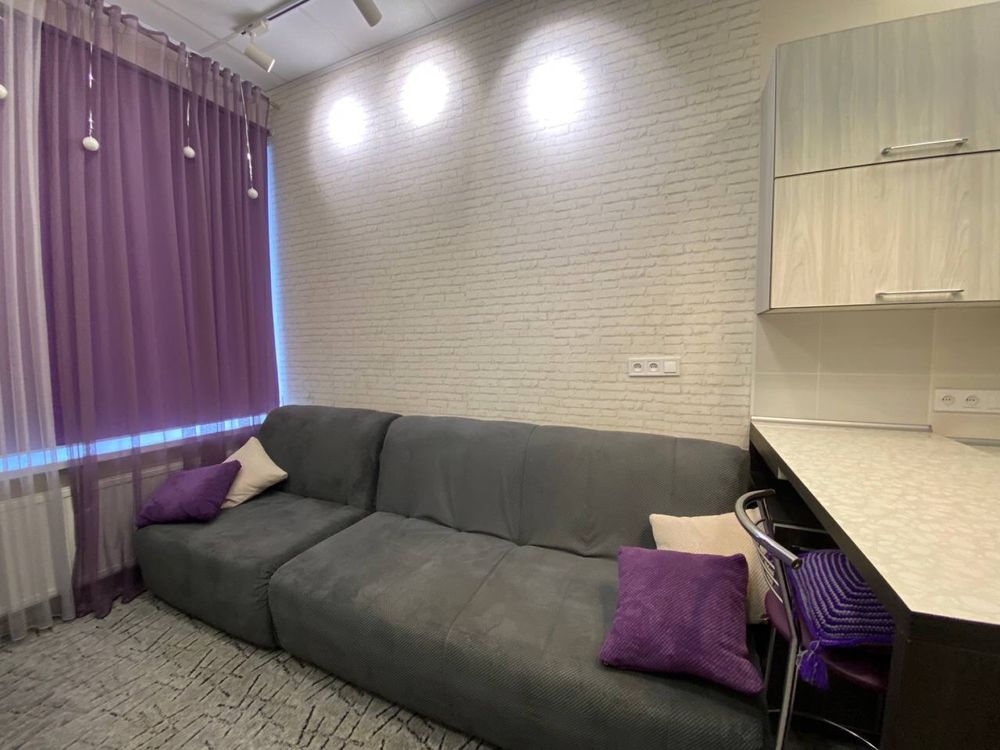 Modern Studio Near Metro with Electric Heating