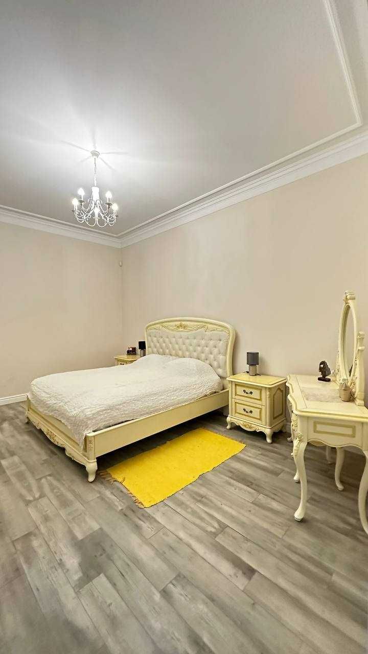 Spacious 2-Room Apartment in Dragomanov Street, City Center