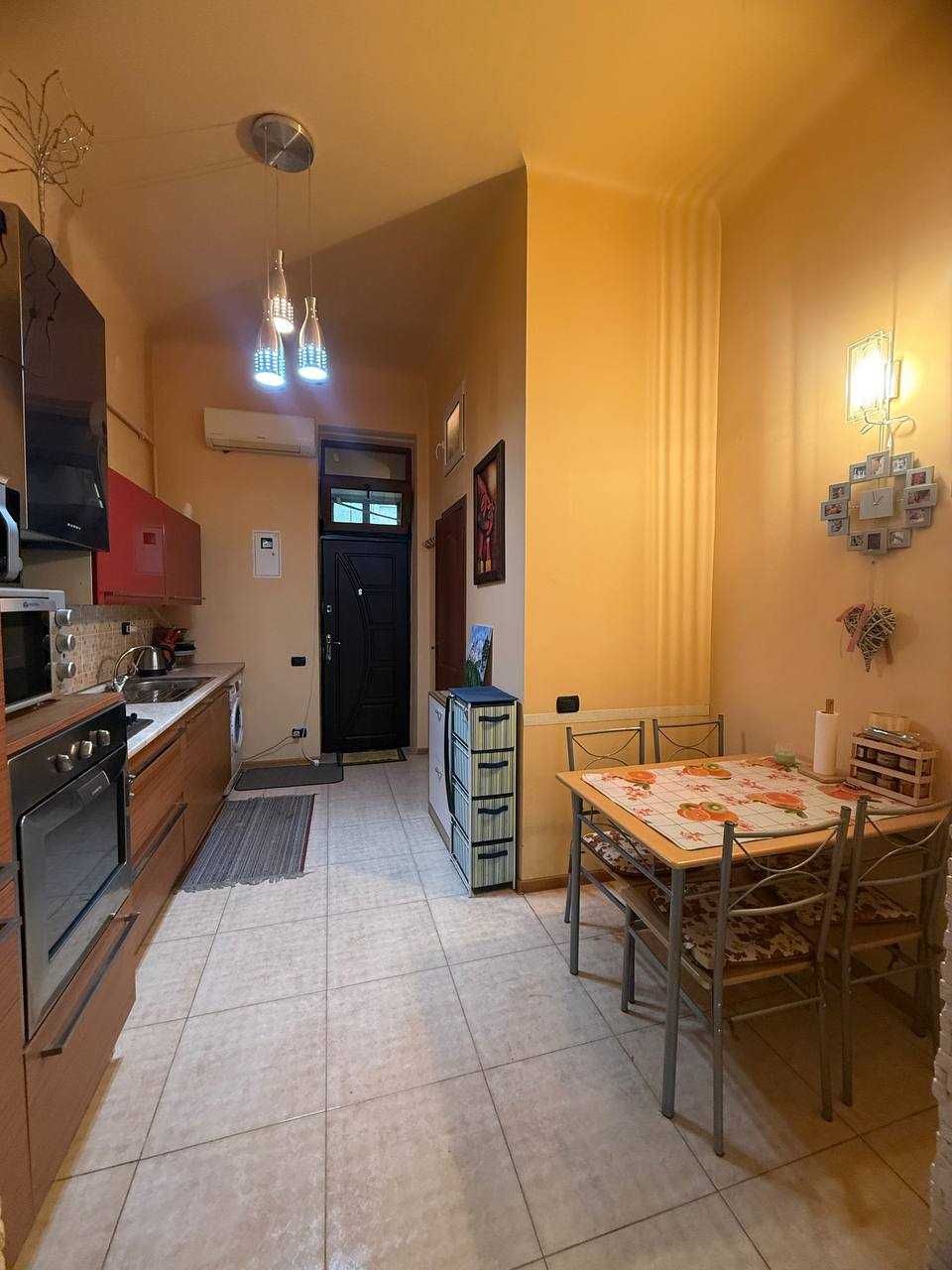 1-Room Apartment in City Center with Full Furnishing