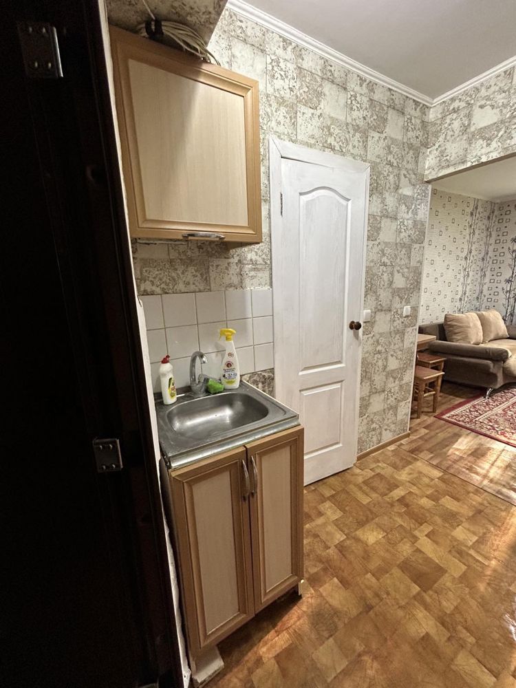 1-room apartment with full furniture and appliances