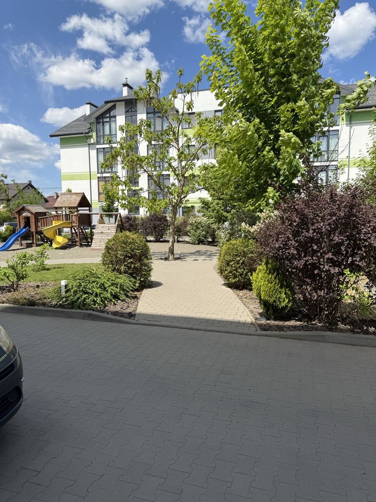 Studio Apartment in Sviatopetrivske, Fully Furnished with Modern Amenities