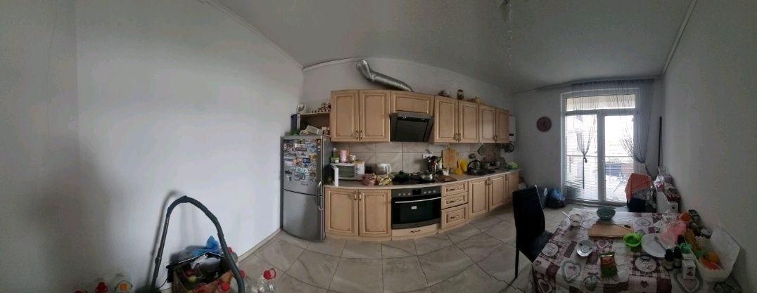 Two-room apartment on Hryboiedov Street, BAM area