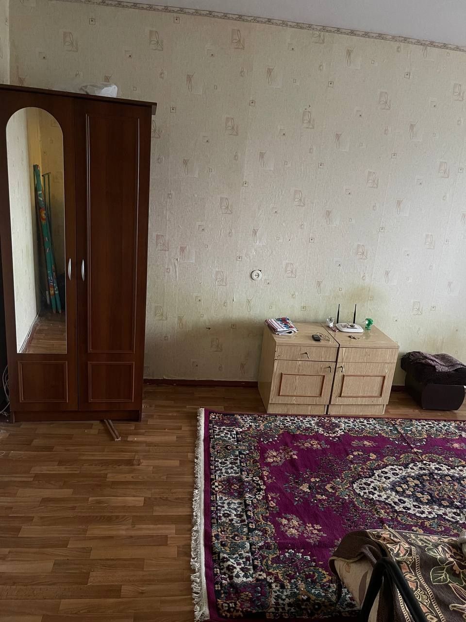 1-Bedroom Apartment Near Kiev Market with Balcony
