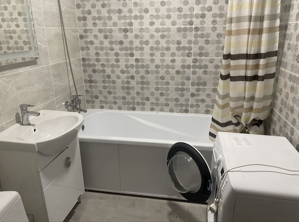 1-Room Studio Apartment in Kyiv Residential Complex