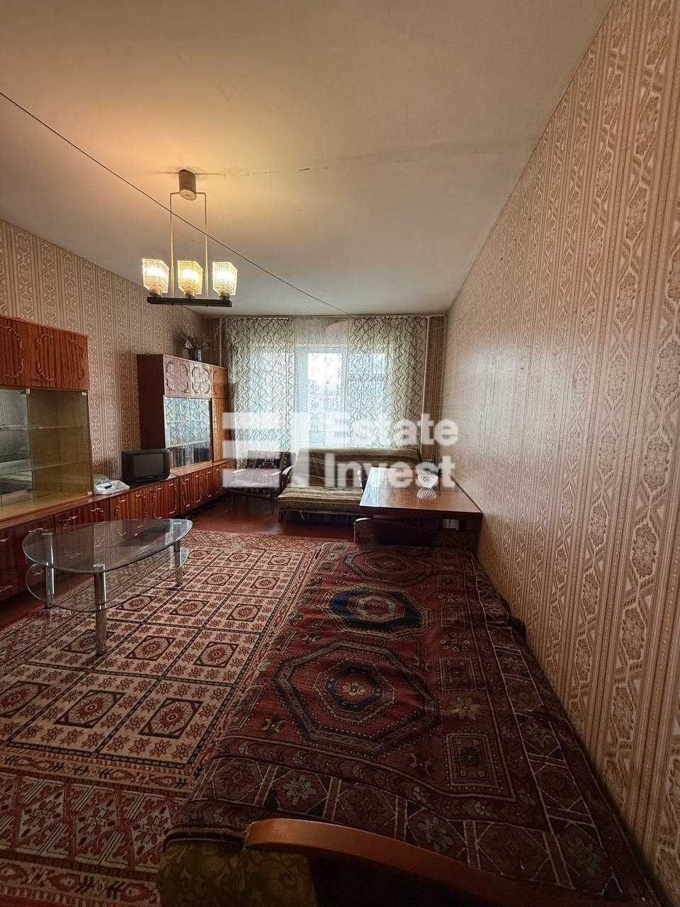 1-bedroom apartment near Heroiv Dnipra metro station