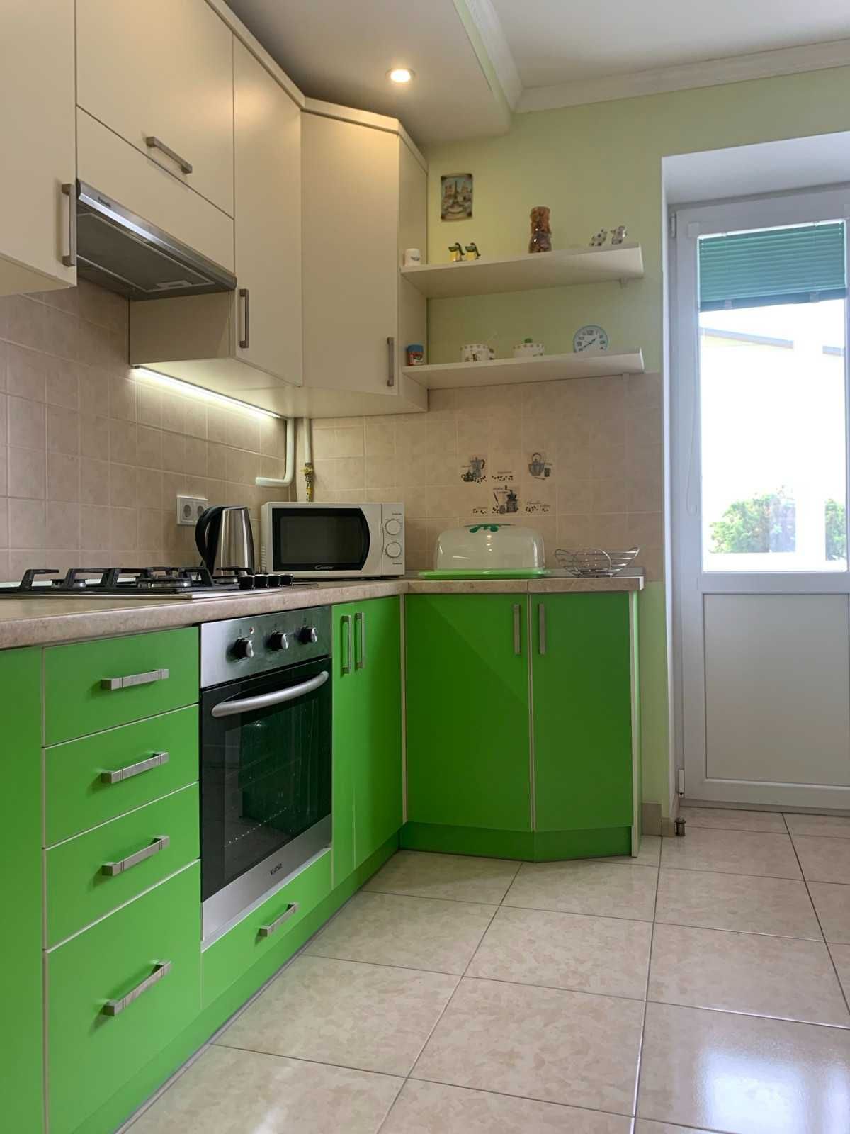 3-Room Apartment in Frankivskyi District, Ivan Bahrianyi Street