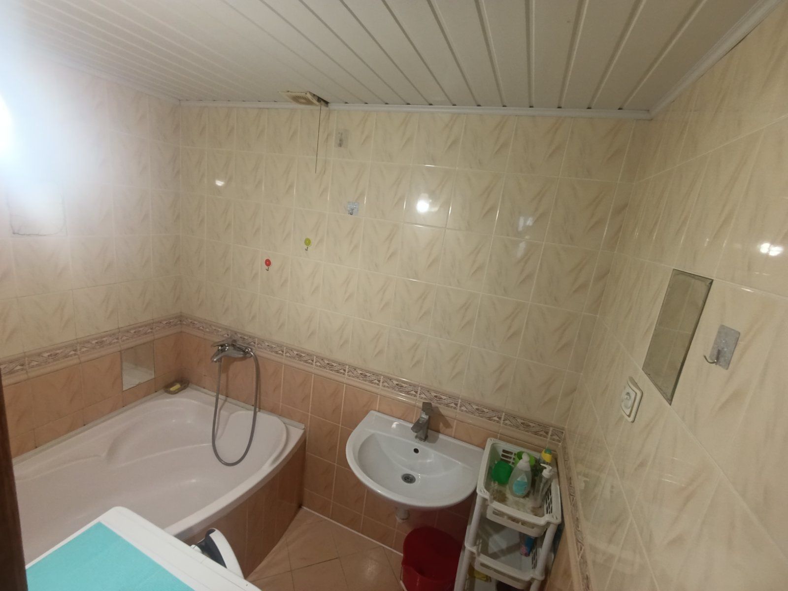 Three-room apartment in Pentagon area, warm and comfortable