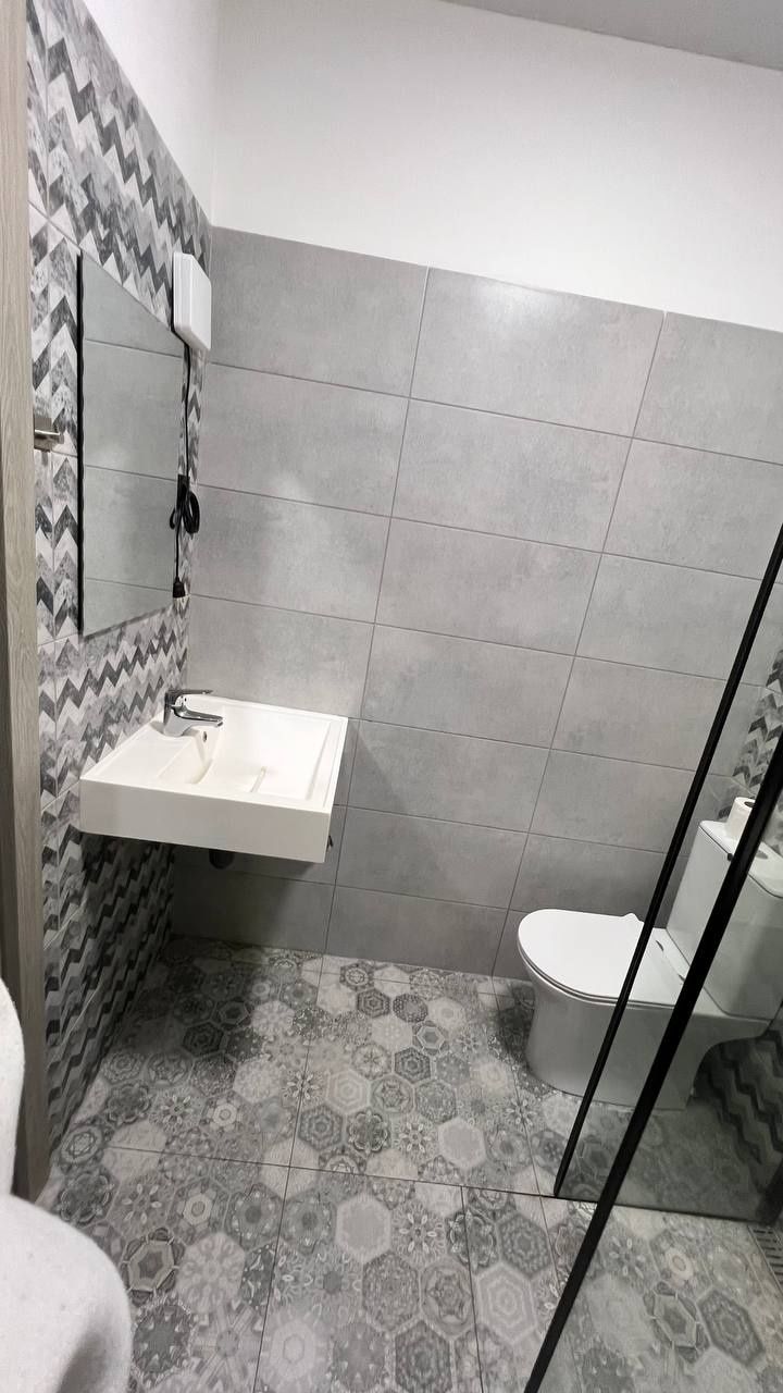 1-Bedroom Apartment in City Center with Modern Amenities