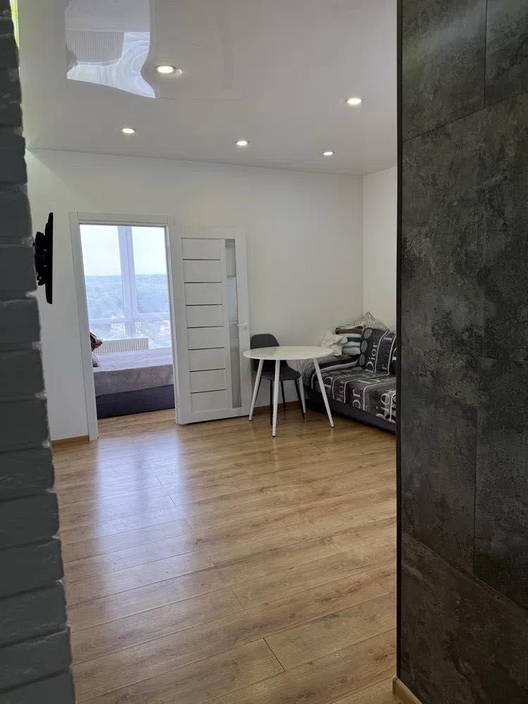 Spacious 1-Bedroom Apartment with City View in Shchaslyvy Complex