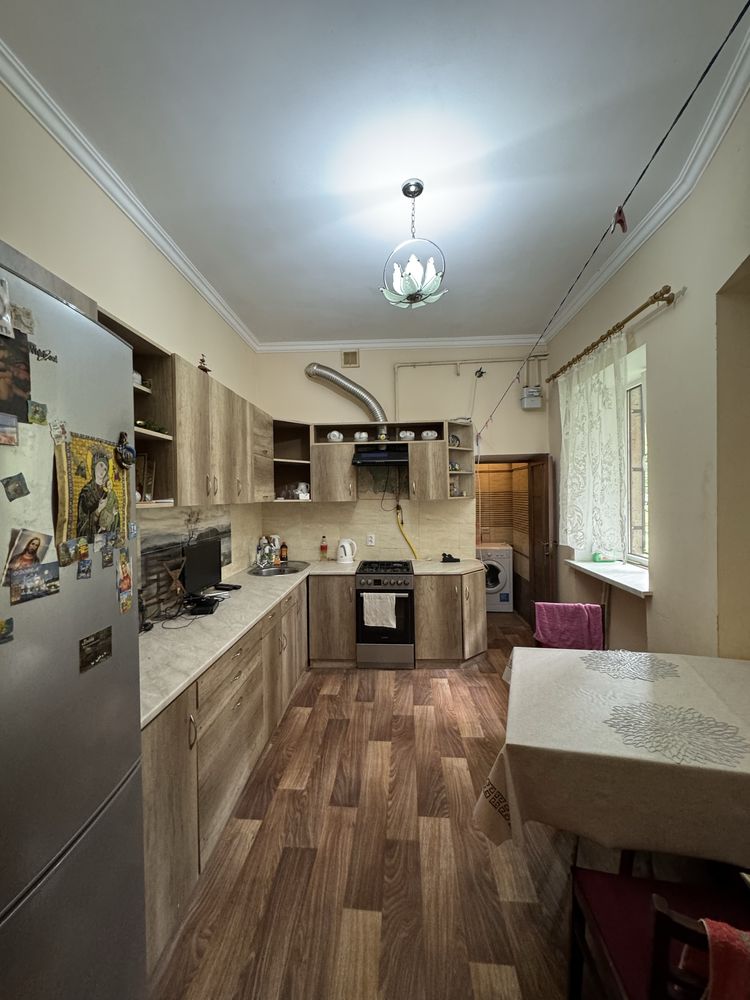2-Room Apartment in City Center on Shevchenko Street