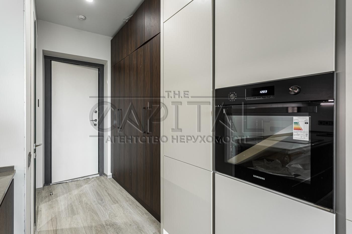 Современная 2-комнатная квартира в Atlantic Residences с дизайнерским ремонтом
