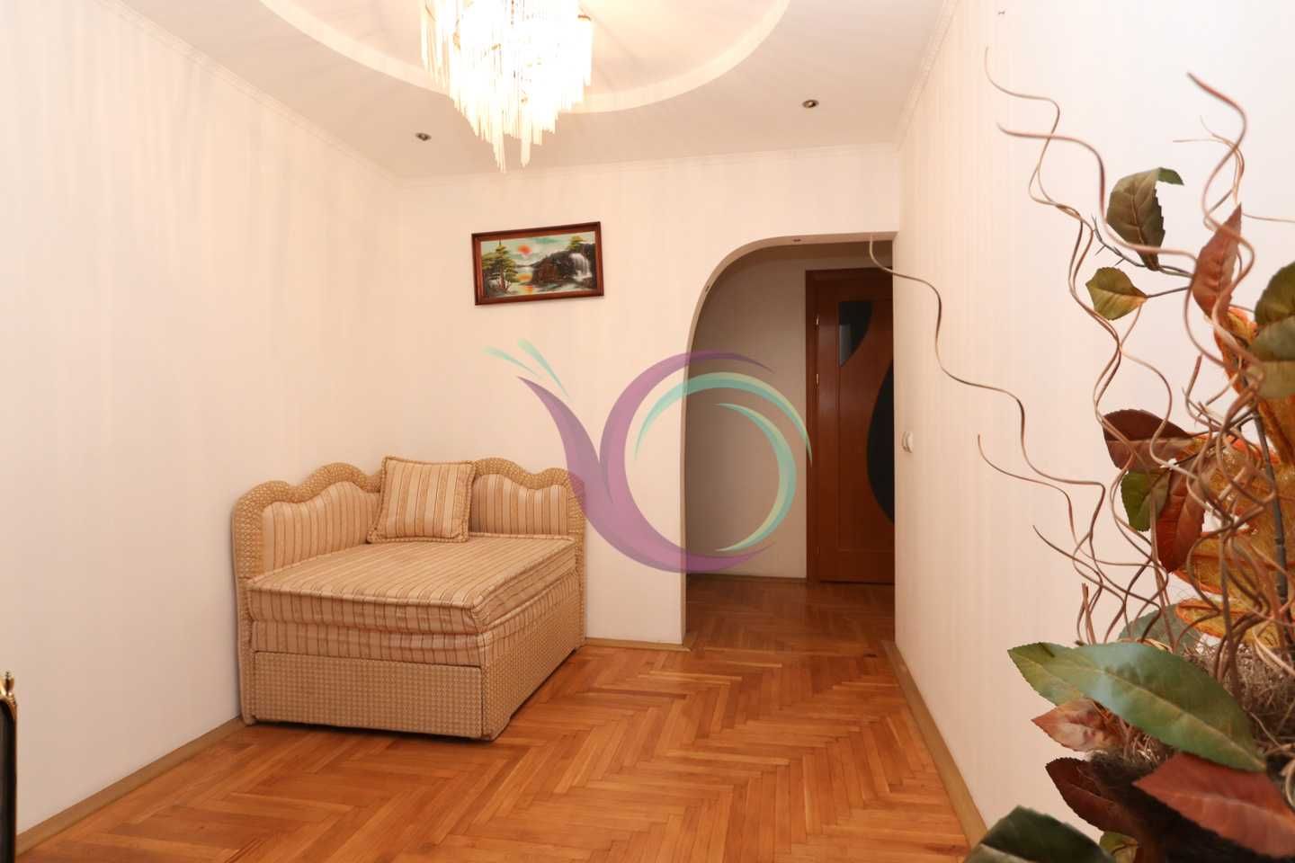 3-Room Apartment in Pozytron-Kaskad District