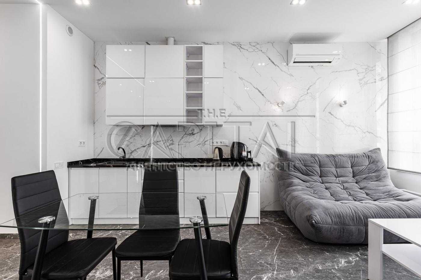 2-Room Apartment in Tetris Hall Premium Residential Complex