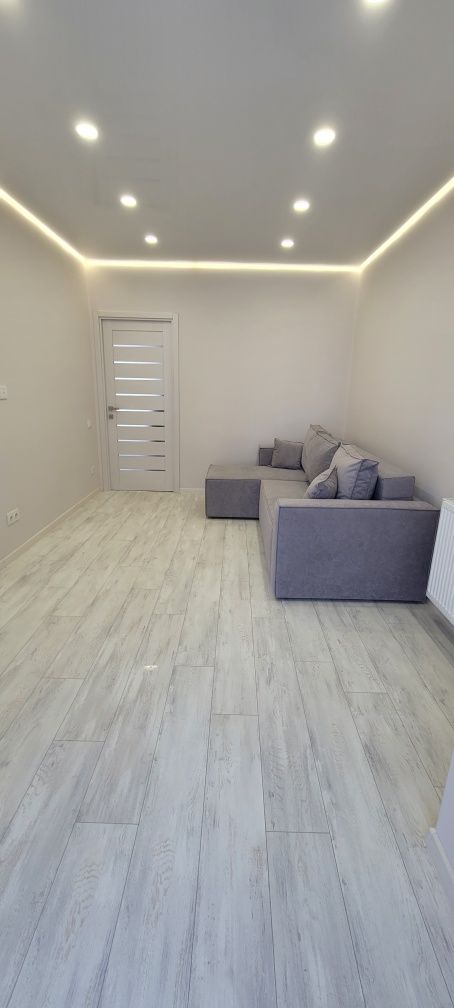 3-Room Apartment in Knyahynyn with Premium Renovation